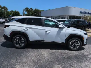 Hyundai TUCSON 2026 SEL 4p SUV