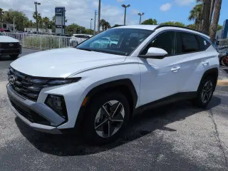 Hyundai TUCSON 2026 SEL 4p SUV