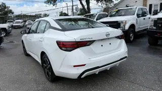 2024 Nissan Sentra SV CVT