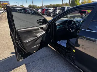 2012 Toyota Camry 4dr Sdn I4 Auto SE Sport Limited Edition (Natl)
