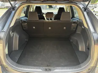 2025 Toyota RAV4 LE FWD (Natl)