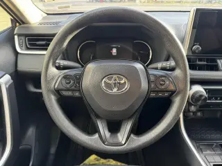 2025 Toyota RAV4 LE FWD (Natl)
