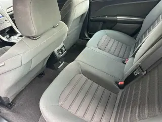 Ford Fusion 2020 SE 4dr Sedán