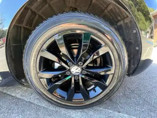 Volkswagen Escarabajo 2019 2.0T SE 2dr Coupe