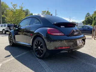 Volkswagen Escarabajo 2019 2.0T SE 2dr Coupe