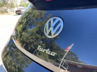 Volkswagen Escarabajo 2019 2.0T SE 2dr Coupe