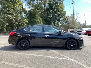 Nissan Sentra 2019 S 4dr Sedan 6M
