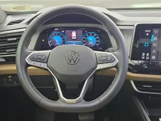 Volkswagen Atlas Cross Sport 2025 SE 4dr SUV con Tecnología