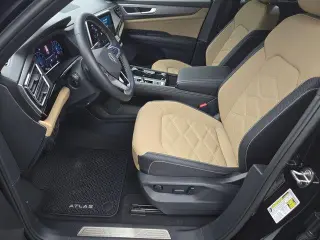Volkswagen Atlas Cross Sport 2025 SE 4dr SUV con Tecnología