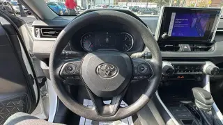 Toyota RAV4 2024 XLE 4dr SUV