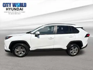 Toyota RAV4 2024 XLE 4dr SUV