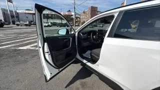 Toyota RAV4 2024 XLE 4dr SUV
