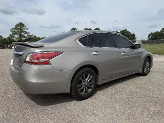Nissan Altima 2015 2.5 S Sedan 4p