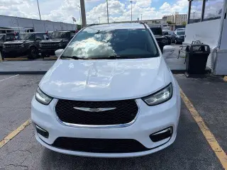 Chrysler Pacifica 2022 Touring L Minivan 4puertas