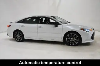 Toyota Avalon 2019 XSE 4dr Sedán