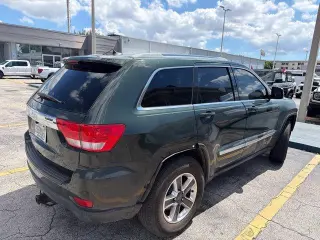 Jeep Grand Cherokee 2011 4x2 Laredo 4p SUV