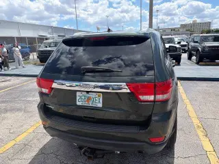 Jeep Grand Cherokee 2011 4x2 Laredo 4p SUV