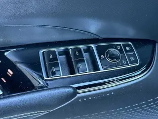 Cadillac LYRIQ 2024 Luxury 1 4dr SUV