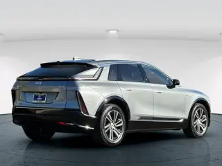 Cadillac LYRIQ 2024 Luxury 1 4dr SUV