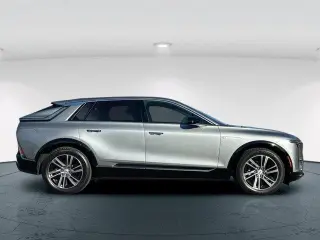 Cadillac LYRIQ 2024 Luxury 1 4dr SUV