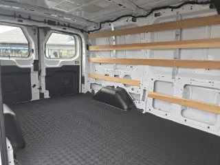 Ford Transit 2025 250 3dr LWB Low Roof Cargo Van