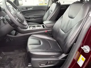 Ford Edge 2024 AWD Titanium 4dr Crossover