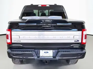 Ford F-150 2023 4x4 Platinum 4dr SuperCrew 5.5 ft. SB