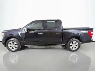 Ford F-150 2023 4x4 Platinum 4dr SuperCrew 5.5 ft. SB