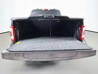 Ford F-150 2023 4x4 Platinum 4dr SuperCrew 5.5 ft. SB