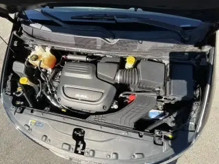 Chrysler Pacifica 2018 Limited 4dr Mini-Van