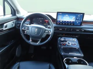 Lincoln Nautilus 2023 AWD Reserve 4dr SUV