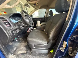 Ram 2500 2019 4x4 Tradesman 4p Cab de Tripulación 6.3 ft. SB Pickup