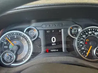 Ram 2500 2019 4x4 Tradesman 4p Cab de Tripulación 6.3 ft. SB Pickup