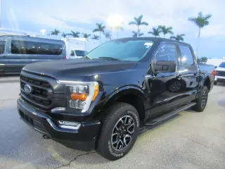 Ford F-150 2021 4x4 XLT 4dr SuperCrew 5.5 ft. SB