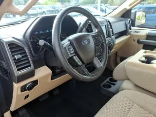 Ford F-150 2017 4x4 XLT 4dr SuperCrew 5.5 ft. SB