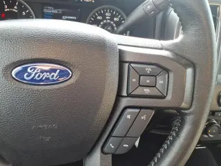 Ford F-150 2017 4x4 XLT 4dr SuperCrew 5.5 ft. SB