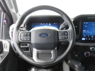 Ford F-150 2024 4x4 XLT 4 puertas SuperCrew 5.5 pies SB