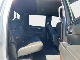 GMC Sierra 1500 2024 4x4 AT4 4dr Crew Cab 5.8 ft. SB
