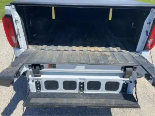 GMC Sierra 1500 2024 4x4 AT4 4dr Crew Cab 5.8 ft. SB