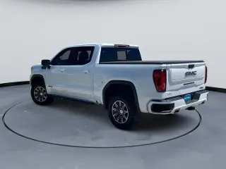 GMC Sierra 1500 2024 4x4 AT4 4dr Crew Cab 5.8 ft. SB