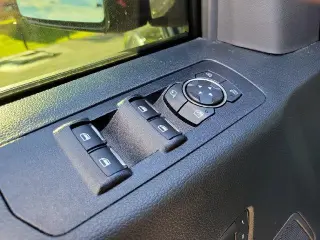 Ford F-150 2019 4x4 Raptor 4dr SuperCrew 5.5 ft. SB
