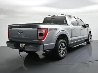 Ford F-150 2022 4x4 Lariat 4p SuperCrew 5.5 ft. SB