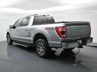 Ford F-150 2022 4x4 Lariat 4p SuperCrew 5.5 ft. SB