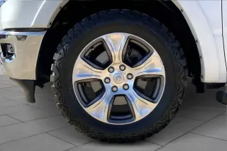 Ram 1500 2020 4x4 Laramie 4dr Crew Cab 5.6 ft. SB Pickup