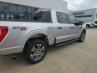 Ford F-150 2021 4x4 XL 4dr SuperCrew 5.5 ft. SB