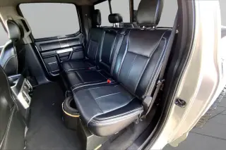 Ford F-250 Super Duty 2020 4x4 Lariat 4dr Crew Cab 6.8 ft. SB Pickup