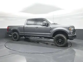 Ford F-250 Super Duty 2022 4x4 Lariat 4dr Crew Cab 8 ft. LB Pickup