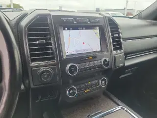 Ford Expedition 2021 4x4 XLT 4p SUV