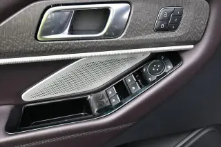 Ford Explorer 2026 AWD Platinum 4dr SUV