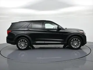 Ford Explorer 2026 AWD Platinum 4dr SUV